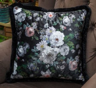 Luxus Designer Deko Kissen mit Fransen Blumen Design Schwarz Mehrfarbig Luxury Designer Decorative Pillow with Fringes Flowers Design Black Multicolor