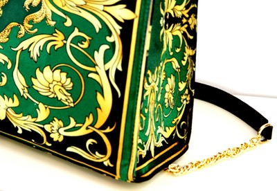 Pompöös by Casa Padrino Luxus Damen Handtasche Baroque Flowers mit Krone und Strass Steinen Grün / Schwarz / Gold 43 x H. 43 cm - designed by Harald Glööckler