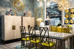 Casa Padrino armario de salón de diseño crema / latón 120 x 45 x A. 175 cm - Muebles de Salón - Calidad de Lujo
