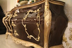 Luxus Barock Kommode mit Wandspiegel Dunkelbraun Gold Luxury Baroque Chest of Drawers with Wall Mirror Dark Brown Gold