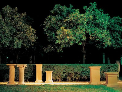 Casa Padrino Barock Säule Terracotta 44 x 44 x H. 105 cm - Handgefertigte Keramik Deko Säule - Barock Garten Terrassen Deko