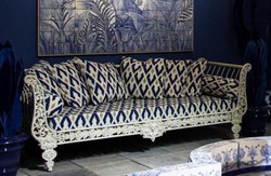 Casa Padrino luxury baroque sofa white / blue / gold 212 x 87 x H. 77 cm - Hand forged wrought iron sofa with pillows - Living Room Sofa - Garden Sofa - Patio Sofa - Baroque Furniture