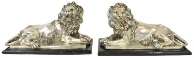 Casa Padrino conjunto de figuras de bronce de lujo leones plata / negro 60 x 27 x A. 33 cm - Figuras decorativas bañadas en plata con base de mármol - Accesorios Decorativos