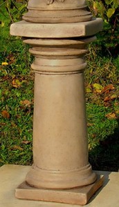 Casa Padrino pilastro decorazione giardino barocco grigio 24 x 24 x A. 61 cm - Elegante pilastro floreale - Pilastro giardino in stile barocco - Decorazione da Giardino e Terrazza Barocco