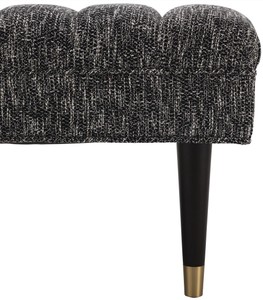 Casa Padrino Luxus Sitzbank Schwarz / Messingfarben 134 x 50 x H. 45 cm - Gepolsterte Massivholz Bank - Wohnzimmer Möbel - Hotel Möbel - Luxus Kollektion