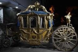 Casa Padrino carruaje del rey barroco de lujo oro / azul / gris - Magnífico carruaje de caballos en estilo barroco - Calidad de Lujo - Noble y Magnífico