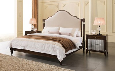 Casa Padrino ensemble de chambre néoclassique de luxe beige clair / marron foncé / argent - 1 Lit Double avec Tête de Lit & 2 Tables de Chevet - Mobilier de Chambre Néoclassique