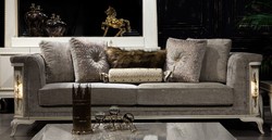 Casa Padrino sofá barroco de lujo gris / blanco / oro - Sofá de salón iluminado en estilo barroco - Muebles de salón barrocos - Noble y Magnífico