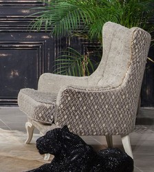 Casa Padrino sillón barroco de lujo gris claro / blanco / oro - Elegante sillón de salón con patrón - Muebles de salón en estilo barroco