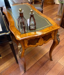 Casa Padrino scrivania barocco di lusso marrone chiaro / marrone scuro / verde - Segretaria hecho a mano in legno massello con 3 cassetti - Nobili mobili per ufficio in stile barocco 
