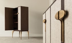 Casa Padrino armoire de bar design marron / gris / laiton 90 x 50 x H. 160 cm - Armoire en bois massif avec 2 portes - Meubles de Salon - Meubles d'Hôtel - Collection de Luxe