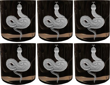 Casa Padrino luxury baroque whiskey glass set of 6 snake black / silver Ø 8 x H. 9 cm - Handmade and hand engraved whiskey glasses - Hotel & Restaurant Accessories - Luxury Quality Casa Padrino luxury baroque whiskey glass set of 6 snake black / silver Ø 8 x H. 9 cm - Handmade and hand engraved whiskey glasses - Hotel & Restaurant Accessories - Luxury Quality