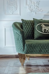 Casa Padrino Luxury Sofa Green / Gold 260 x 88 x H. 88 cm - Modern Living Room Sofa - Living Room & Hotel Furniture - Luxury Collection