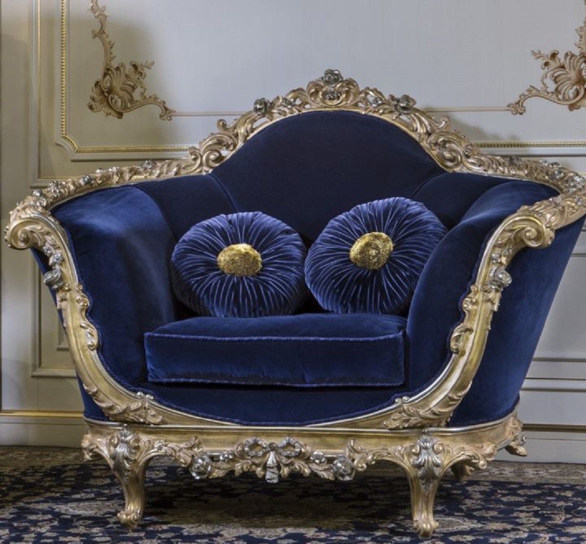 CPBlack Luxus Barock Sessel by Casa Padrino Royalblau / Gold / Silber
