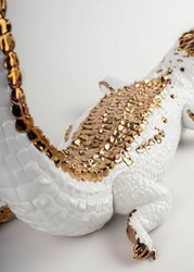 Luxus Deko Porzellan Skultur Figur Krokodil Weiß Kupfer Luxury Deco Porcelain Sculpture Figure Crocodile White Copper