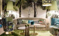 Casa Padrino Poltrona di Lusso con Cuscino Multicolore / Oro 75 x 60 x A. 116 cm - Mobili Soggiorno e Hotel di Lusso - Qualità di Prima Classe - Fatto in Italia

