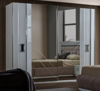 Casa Padrino luxury bedroom cabinet white 261 x 69 x H. 220 cm - Mirrored solid wood wardrobe - Bedroom Furniture - Luxury Collection