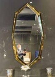 Casa Padrino espejo de pared de lujo oro 81 x 8 x A. 160 cm - Espejo de salón moderno con marco de metal - Espejo de dormitorio - Espejo de armario - Colección de Lujo