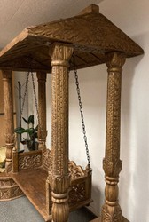 Handgefertigte Antike Jugendstil Massivholz Gartenschaukel mit Dach Braun Handmade Antique Art Nouveau Solid Wood Garden Swing with Roof Brown