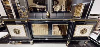 Casa Padrino buffet Art Déco de luxe noir / blanc / or - Magnifique armoire en bois massif avec 4 portes - Mobilier de Salon & Hôtel Art Déco de Luxe
