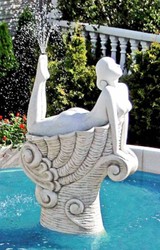 Casa Padrino Art Nouveau gargoyle sculpture woman on shell white / gray 111 x 80 x H. 192 cm - Magnificent garden fountain gargoyle figure - Baroque & Art Nouveau Garden Decoration Accessories
