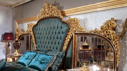 Casa Padrino Luxury Baroque Bedroom Set Blue / White / Brown / Gold - Double Bed with Headboard & 2 Bedside Chests