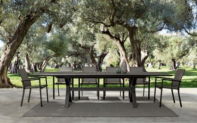 Casa Padrino Luxus Gartentisch Anthrazit 200-300 x 110 x H. 76 cm - Ausziehbarer Esstisch aus pulverbeschichtetem Aluminium - Luxus Garten & Terrassen Tisch - Luxus Garten & Terrassen Möbel