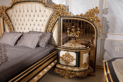 Casa Padrino Luxus Barock Nachtkommoden Set Weiß / Blau / Gold - Prunkvolle Massivholz Nachttische - Barock Schlafzimmer Möbel - Edel & Prunkvoll