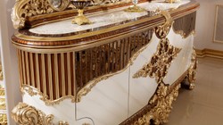 Casa Padrino luxury baroque furniture set white / brown / gold - 1 Baroque Sideboard with 4 Doors & 1 Baroque Wall Mirror - Handmade baroque furniture - Noble & Magnificent