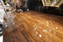 Casa Padrino conjunto de muebles de lujo marrón / plata / oro - 1 Aparador de Lujo con 4 Puertas y 2 Espejos de Pared de Lujo - Muebles de lujo modernos