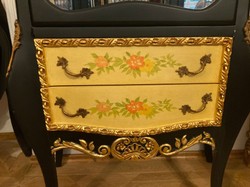 Casa Padrino vitrina barroco negro / multicolor / oro / latón - Vitrina de madera maciza hecha a mano con puerta de cristal y 2 cajones - Muebles Barrocos