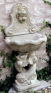 Casa Padrino fuente de pared Art Nouveau blanco gris estilo antiguo 43 x 60 x A. 125 cm - Fuente de jardín elegante - Fuente de piedra para decoración de jardín - Accesorios de Jardín Art Nouveau