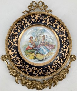 Casa Padrino baroque ceramic wall plate black / multicolored / brass - Baroque wall picture with ornate brass frame - Baroque wall decoration accessories