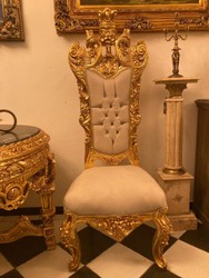 Casa Padrino sedia trono barocco crema / oro - Sedia da pranzo fatta a mano con schienale alto con tessuto in velluto e strass - Mobili da pranzo barocchi