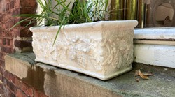 Casa Padrino maceta decorativo de jardín barroco blanco 51 x 17 x A. 17 cm - Magnífico maceta rectangular de estilo barroco - Accesorios de decoración de terrazas y jardines barrocos
