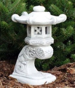 Casa Padrino Lampe de Jardin Style Japonais Blanc 24 x 24 x H. 32 cm - Petite Lampe de Jardin & Patio - Lanterne de Jardin Résistante aux Intempéries - Eclairage de Patio de Jardin