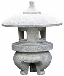 Casa Padrino Lámpara de Jardín de Estilo Japonés Pagoda Blanco / Gris Ø 42 x A. 51 cm - Lámpara de Jardín y Terraza Pequeña - Farol de Jardín Resistente a la Intemperie - Iluminación de Jardín