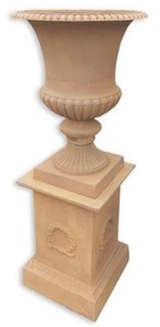 Casa Padrino vase baroque avec colonne beige H. 138 cm - Magnifique vase fleuri en fonte avec piédestal - Décoration de jardin et terrasse baroque - Accessoires de décoration baroque