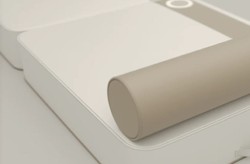Casa Padrino tumbona de agua de lujo blanco / taupe 190 x 80 x A. 17 cm - Tumbona de agua de cuero artificial impermeable con reposacabezas y portavasos - Accesorios para piscinas de hotel