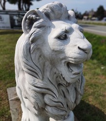 Casa Padrino sculpture décoration de jardin baroque XXL sculpture lion côté droit gris 186 x H. 150 cm - Immense décoration de jardin XXL figure - Accessoires de décoration de jardin style baroque