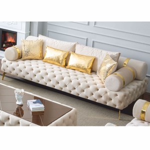 Casa Padrino divano a 3 posti Chesterfield di lusso crema / oro 250 x 115 x A. 70 cm - Divano soggiorno Chesterfield - Mobili soggiorno - Mobili Chesterfield - Mobili di lusso - Arredi di lusso
