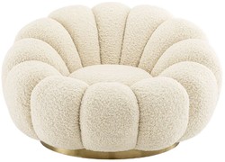 Casa Padrino luxury swivel armchair cream / brass 115 x 118 x H. 67 cm - Living room armchair - Lounge armchair - Living room furniture - Luxury furniture - Living room interior - Luxury furnishings
