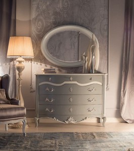 Casa Padrino Luxus Barock Kommode Grau / Weiß - Handgefertigte Massivholz Kommode mit 4 Schubladen - Barockstil Schlafzimmer Möbel - Barock Möbel - Luxus Qualität - Made in Italy