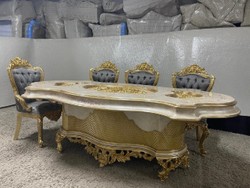 Luxus Barock Esszimmer Set Barock Esstisch und 8 Stühle Barock Esszimmer Möbel Baroque Dining Room Set Luxury Baroque Dining Table and 8 Chairs Baroque Dining Room Furniture Luxus Barock Esszimmer Set Barock Esstisch und 8 Stühle Barock Esszimmer Möbel Baroque Dining Room Set Luxury Baroque Dining Table and 8 Chairs Baroque Dining Room Furniture