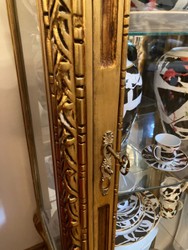 Casa Padrino vetrina barocco oro / crema - Vetrina fatto a mano in legno massello con anta in vetro e piano in marmo - Mobili soggiorno in stile barocco - Mobili barocchi - Arredi barocchi
