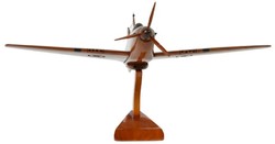 Casa Padrino avión de combate decorativo de lujo Hawker Hurricane marrón / negro 44 x 35 x A. 20 cm - Avión de madera con soporte - Avión de hélice - Modelo de avión - Decoración de escritorio