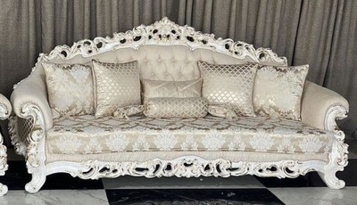 Casa Padrino luxury baroque sofa cream / white / gold - Magnificent living room sofa - Baroque style living room furniture - Luxury furniture in baroque style - Baroque living room furnishings