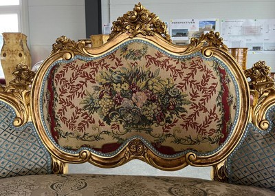 Casa Padrino Barock Sofa Mehrfarbig / Gold - Handgefertigtes Wohnzimmer Sofa im Barockstil - Prunkvolle Barock Möbel - Barockstil Wohnzimmer Möbel - Edel & Prunkvoll