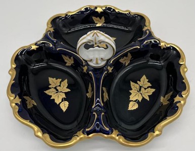 Casa Padrino Luxury Baroque Porcelain Serving Bowl with Handle Dark Blue / White / Gold Ø 25 cm - Pastry & Nut Bowl - Luxury Baroque Accessories - Reichenbach Porzellan - Made in Germany