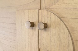 Casa Padrino armadio di design di lusso naturale 130 x 45 x A. 190 cm - Armadio a mensola in legno massello con 3 ante - Armadio camera da letto - Armadio soggiorno - Armadio ufficio